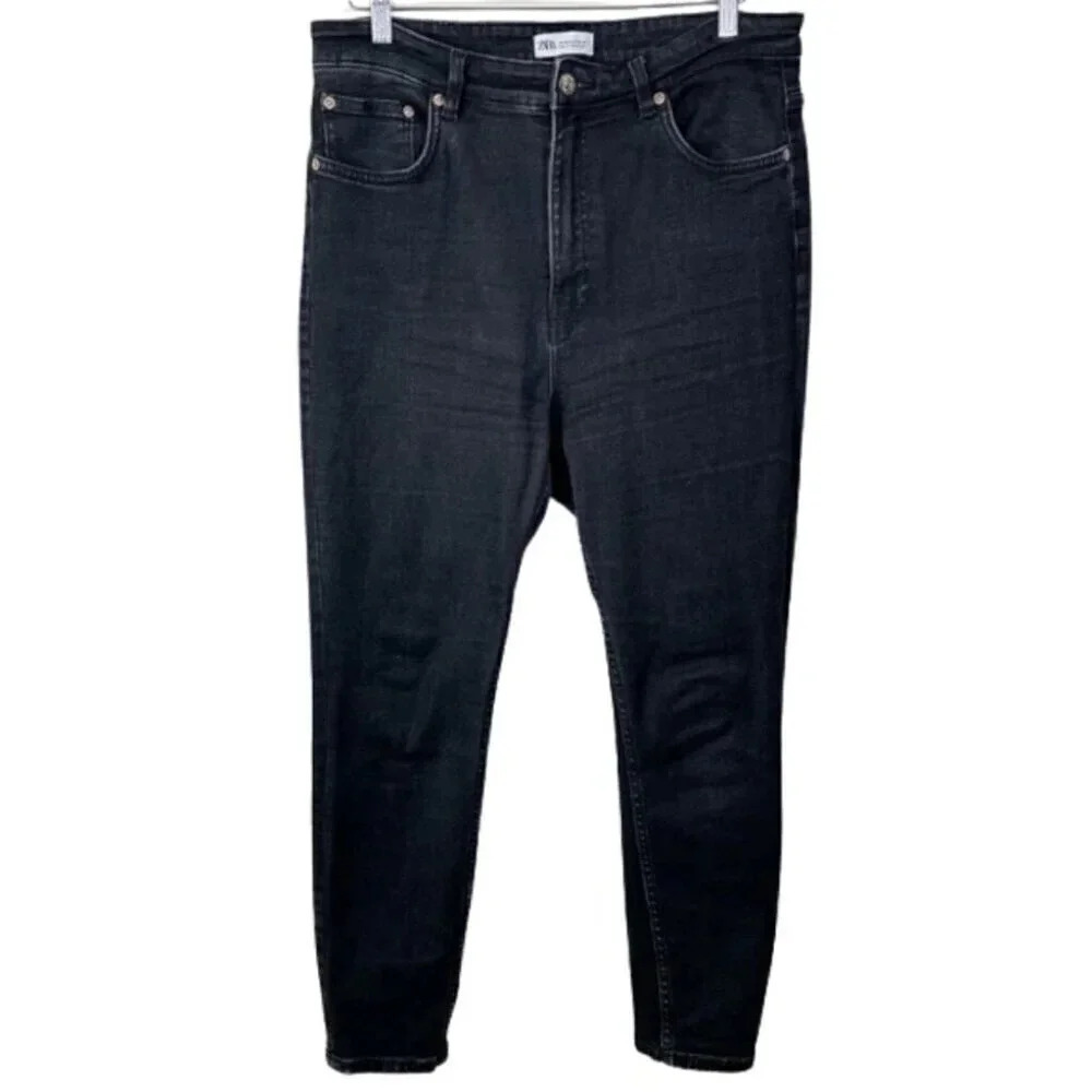 Zara Womens Size 14  High Rise Dark Wash Jeans